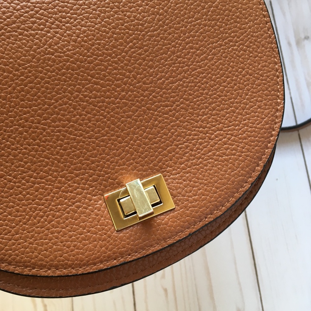 Steve Madden Half Moon Front Flap Crossbody - Picture 5 of 7